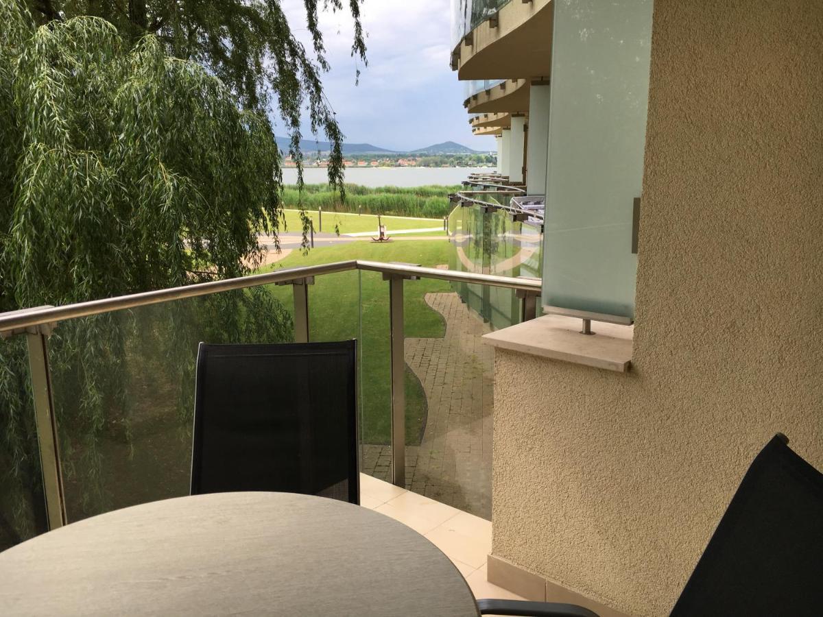 Aqua Apartman Superior Веленце Екстер'єр фото