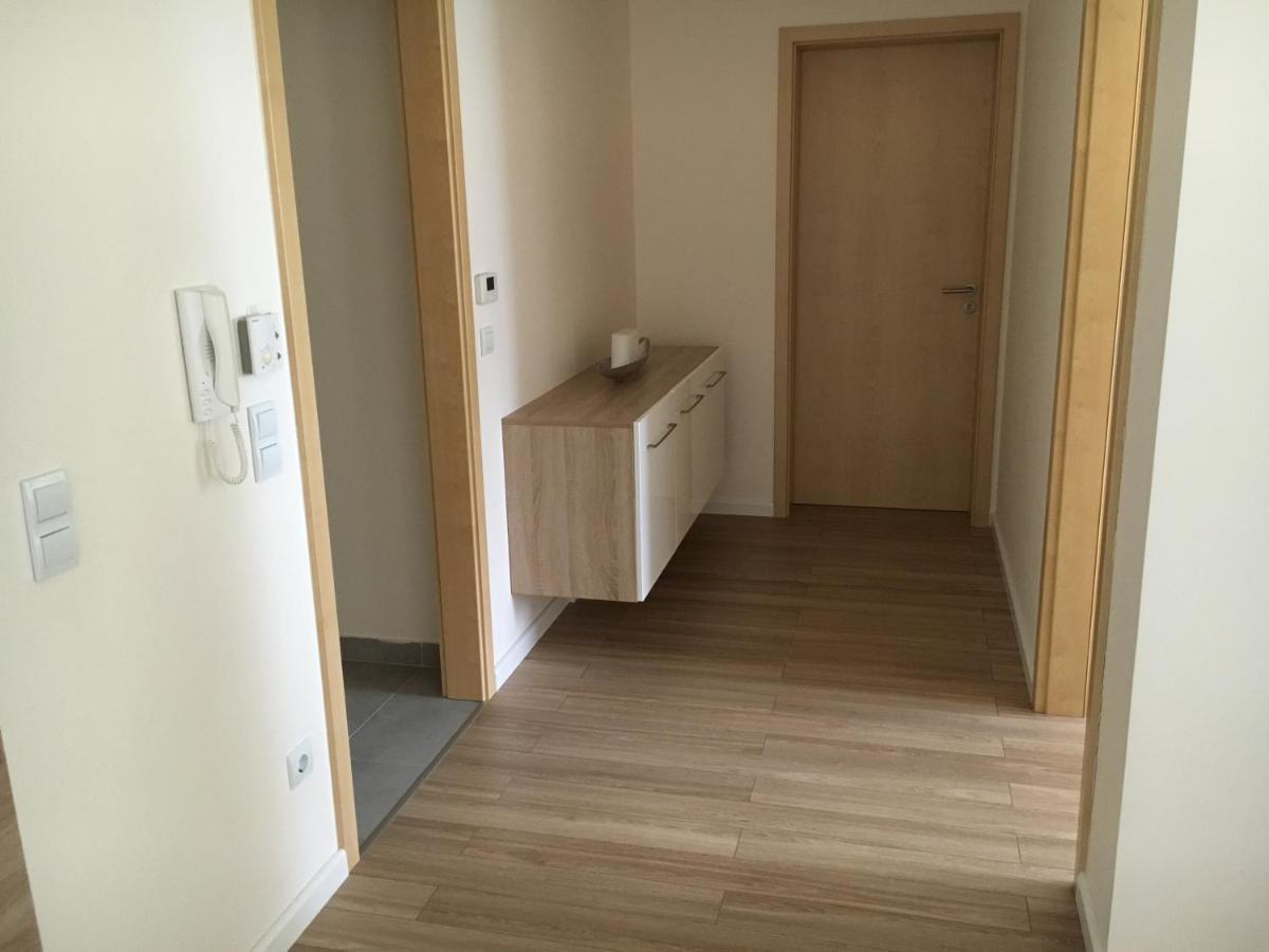 Aqua Apartman Superior Веленце Екстер'єр фото